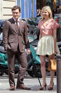 Clémence Poésy feet photo thumbnail