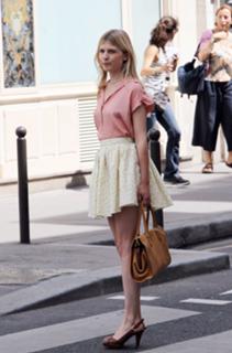 Clémence Poésy feet photo thumbnail