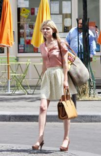 Clémence Poésy feet photo thumbnail