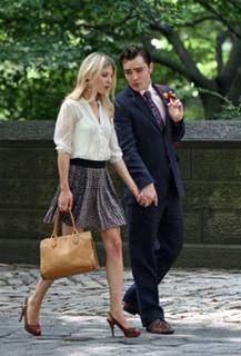 Clémence Poésy feet photo thumbnail