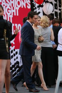 Clémence Poésy feet photo thumbnail