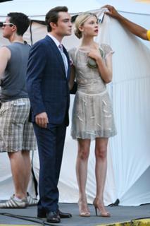 Clémence Poésy feet photo thumbnail