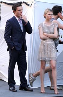 Clémence Poésy feet photo thumbnail
