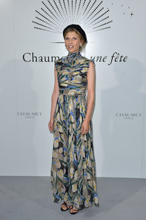 Clémence Poésy feet photo thumbnail