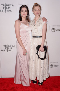 Clémence Poésy feet photo thumbnail