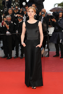 Clémence Poésy feet photo thumbnail