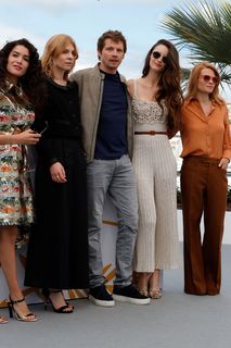 Clémence Poésy feet photo thumbnail