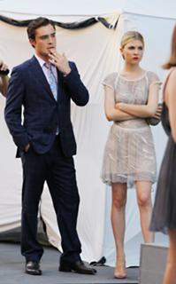 Clémence Poésy feet photo thumbnail