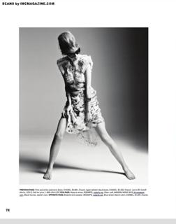 Clémence Poésy feet photo thumbnail