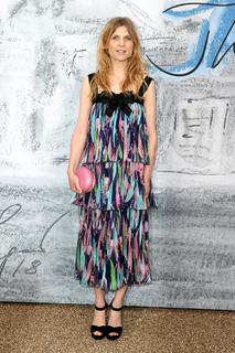 Clémence Poésy feet photo thumbnail