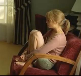 Clémence Poésy feet photo thumbnail