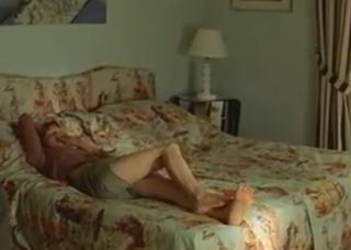 Clémence Poésy feet photo thumbnail