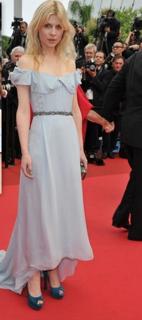 Clémence Poésy feet photo thumbnail