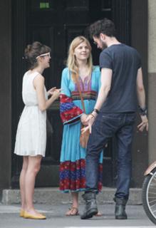 Clémence Poésy feet photo thumbnail