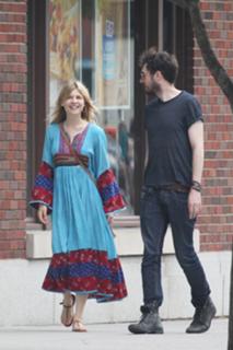 Clémence Poésy feet photo thumbnail