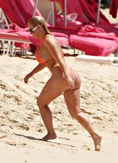 Coco Austin feet photo thumbnail