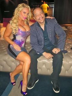 Coco Austin feet photo thumbnail