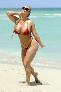 Coco Austin feet photo thumbnail