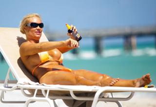 Coco Austin feet photo thumbnail