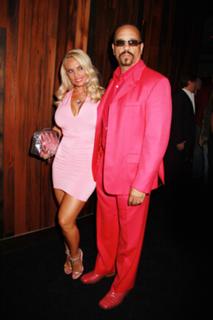 Coco Austin feet photo thumbnail