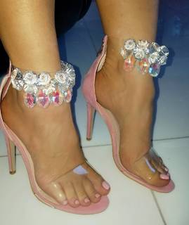 Coco Austin feet photo thumbnail