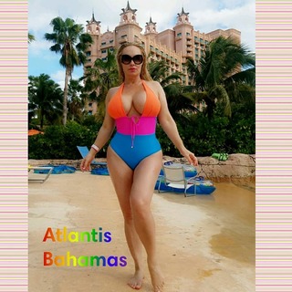 Coco Austin feet photo thumbnail