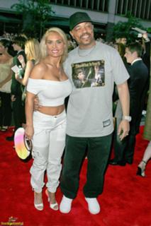 Coco Austin feet photo thumbnail