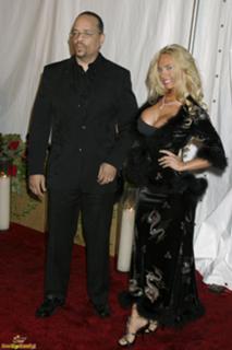 Coco Austin feet photo thumbnail