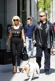 Coco Austin feet photo thumbnail