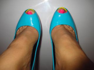 Coco Austin feet photo thumbnail