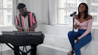 Coco Jones feet photo thumbnail