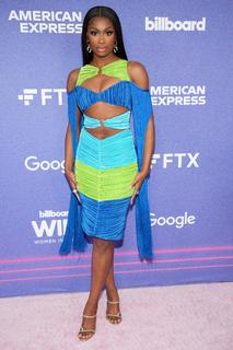 Coco Jones feet photo thumbnail