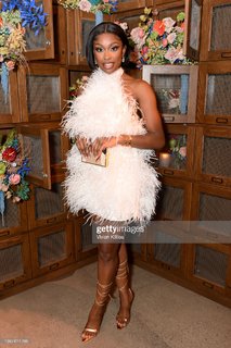 Coco Jones feet photo thumbnail