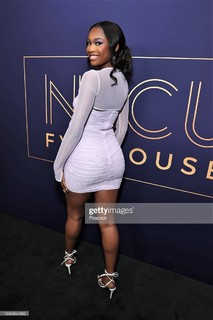 Coco Jones feet photo thumbnail