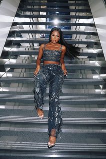 Coco Jones feet photo thumbnail