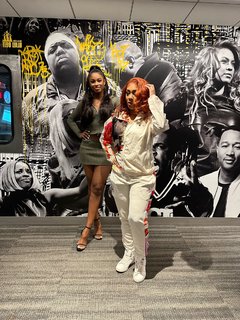 Coco Jones feet photo thumbnail