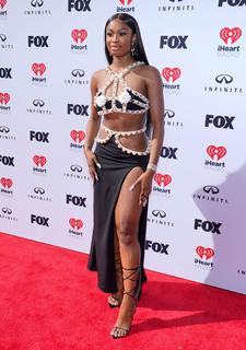 Coco Jones feet photo thumbnail