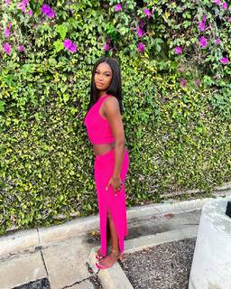 Coco Jones feet photo thumbnail