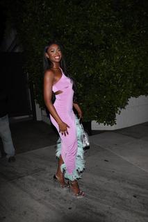 Coco Jones feet photo thumbnail