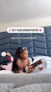 Coco Jones feet photo thumbnail