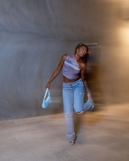 Coco Jones feet photo thumbnail