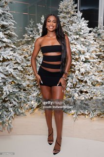 Coco Jones feet photo thumbnail