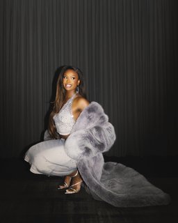 Coco Jones feet photo thumbnail