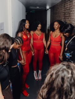 Coco Jones feet photo thumbnail