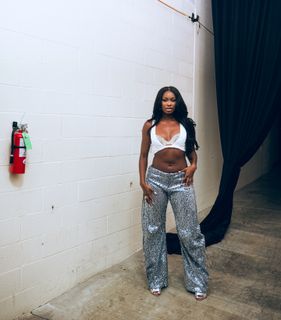 Coco Jones feet photo thumbnail