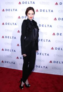Coco Rocha feet photo 4