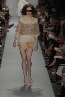 Coco Rocha feet photo 12