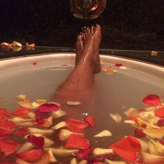 Cocoa Brown feet photo 8