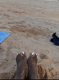 Cocoa Brown feet photo 8