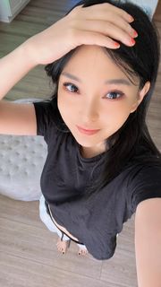 CodeMiko feet photo 15
